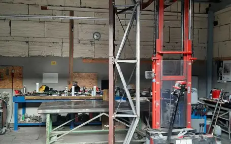 Sonderkonstruktion aus Stahl in Fertigung bei Schlosserei Knopfhart